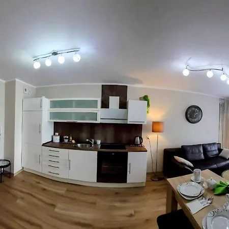 Holiday In Apartment *