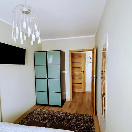 Holiday In Apartment *